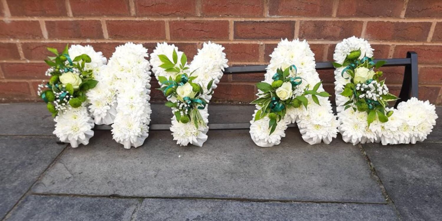 funeral flowers - Carnations
